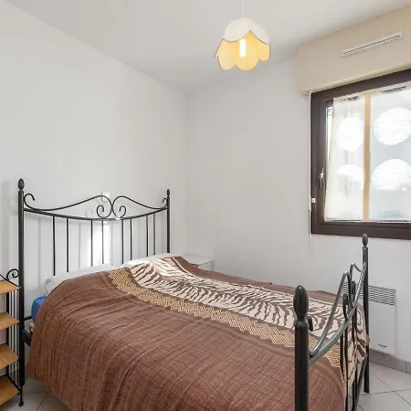 1 Bedroom Apartment For 4 *